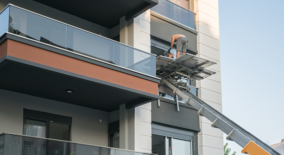 Twin Cities Lifting Movers Service