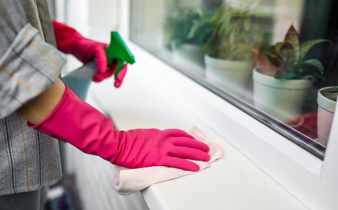 What Are Window Cleaning Services? And Their Benefits