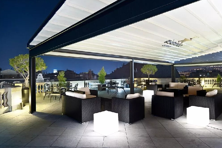 Why You Should Invest In A Retractable Pergola Rain Cover?