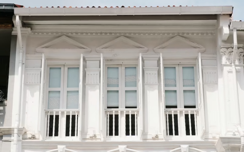 Utilizing Exterior Dentil Molding To Enhance Your Home