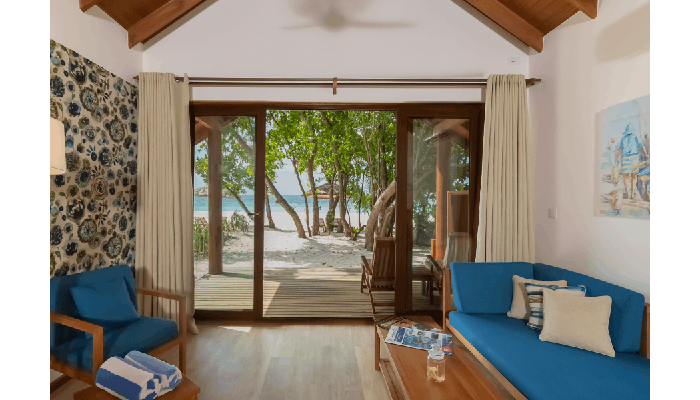 Why a Luxury Beach Villa in the Maldives Outshines a Traditional Resort Room?